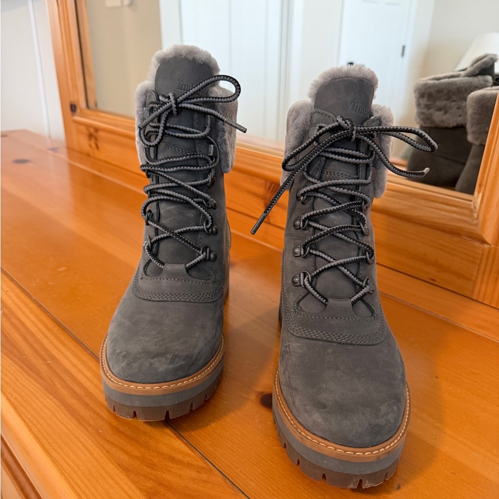 Timberland Women's Charcoal Lace-Up Winter Boots